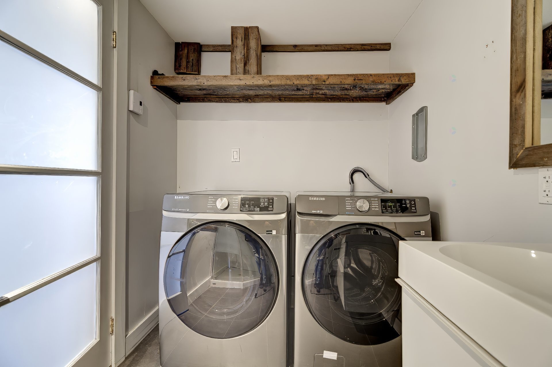 









14


Av. de Gironde

,
Candiac,




QC
J5R4B1

