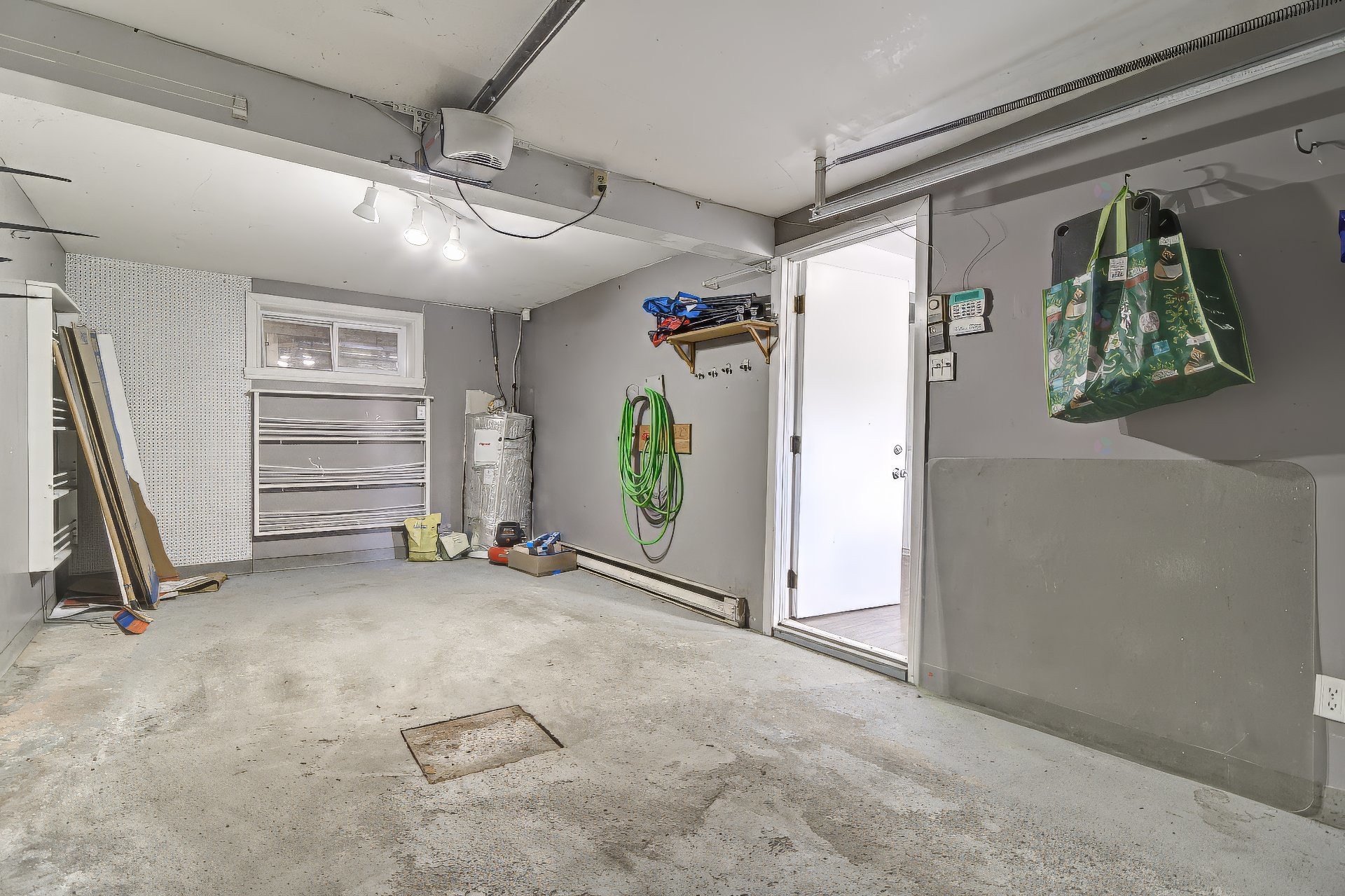 









14


Av. de Gironde

,
Candiac,




QC
J5R4B1

