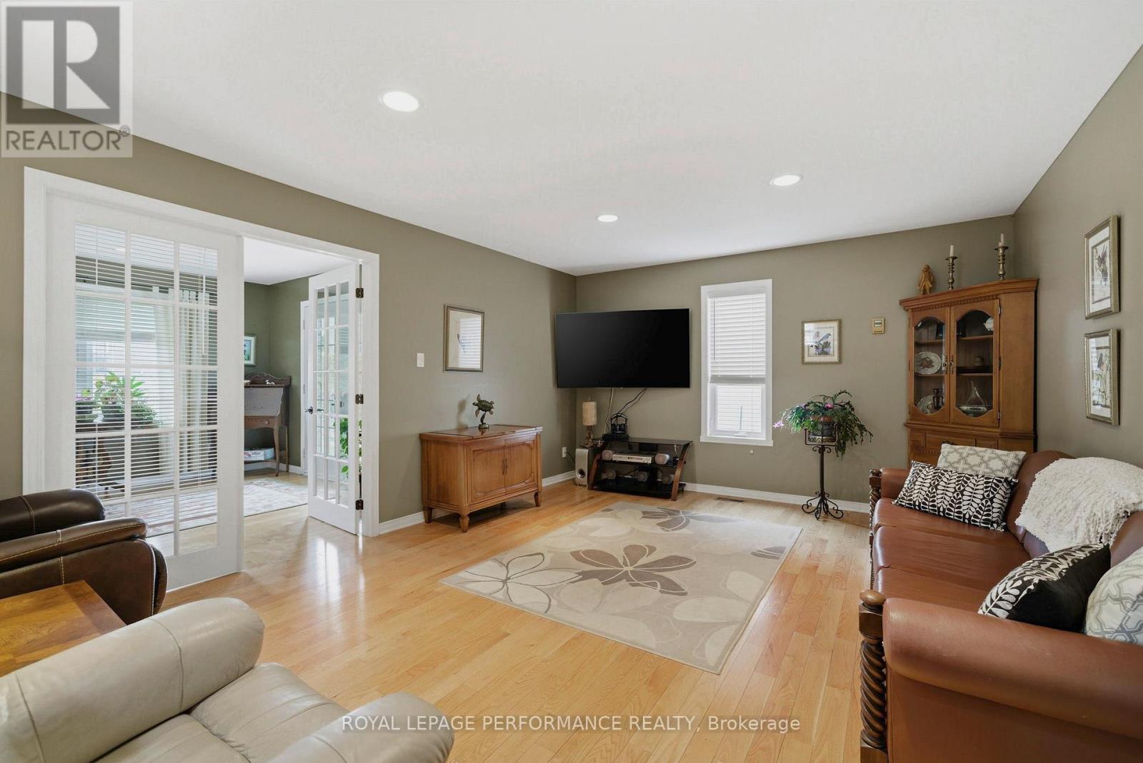 












18353 LANA DRIVE

,
South Glengarry,




Ontario
K6H7L9

