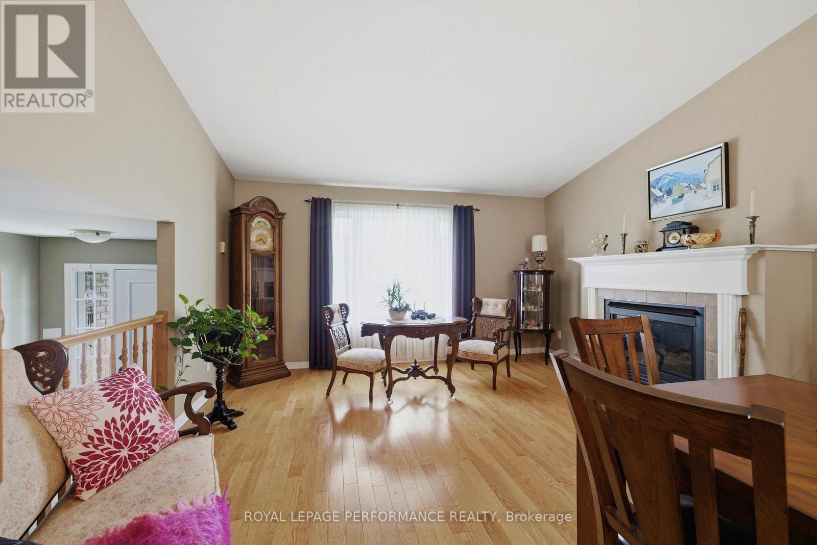 












18353 LANA DRIVE

,
South Glengarry,




Ontario
K6H7L9

