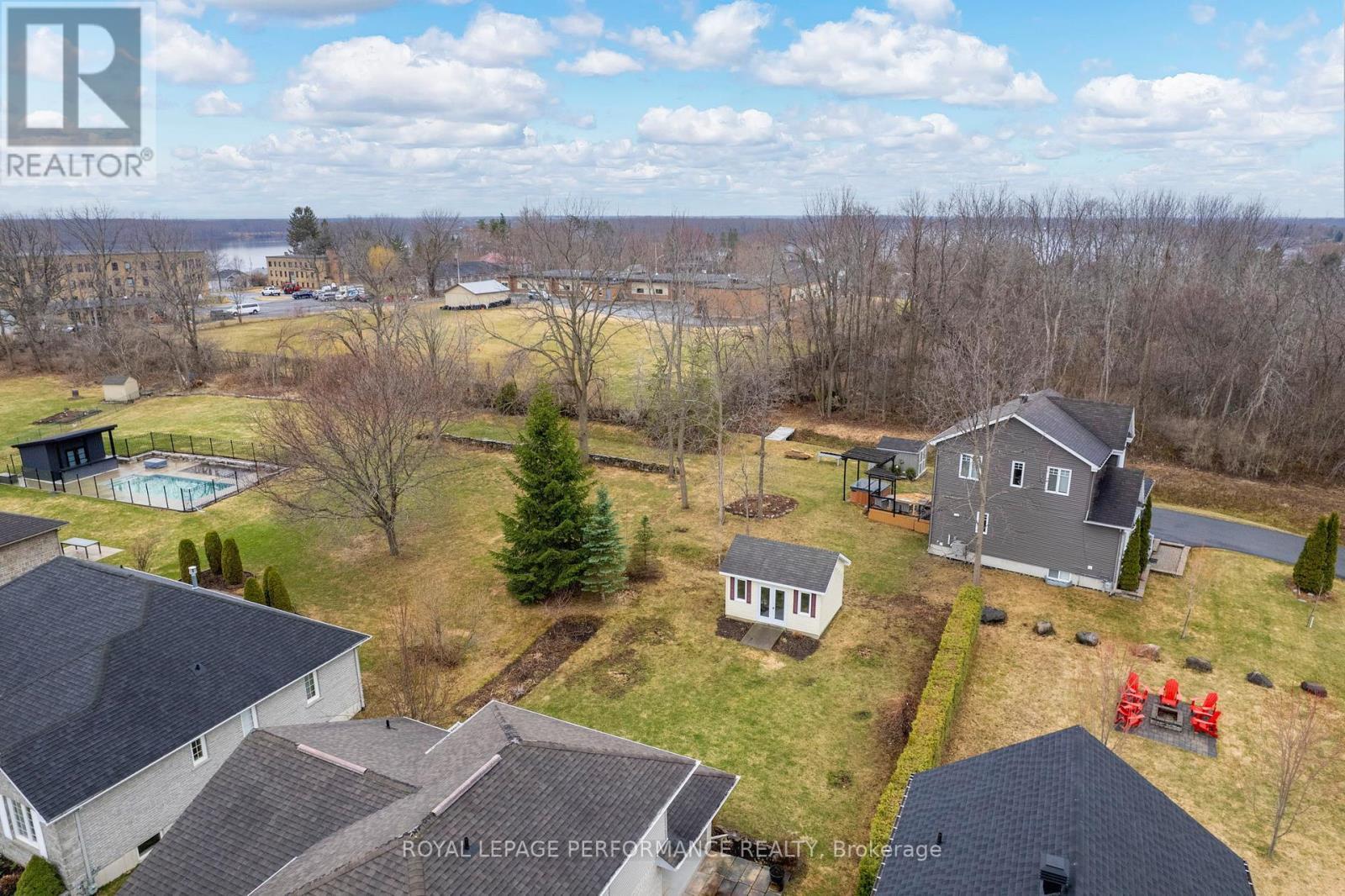 












18353 LANA DRIVE

,
South Glengarry,




Ontario
K6H7L9

