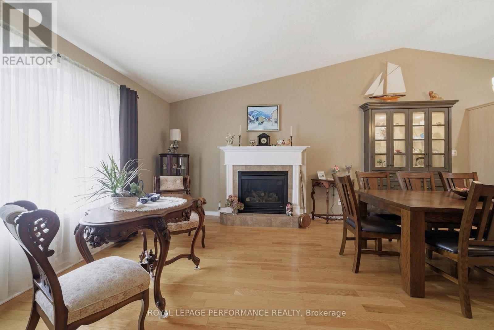 












18353 LANA DRIVE

,
South Glengarry,




Ontario
K6H7L9

