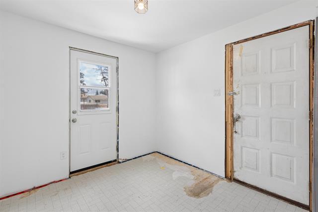 









5


2nd

ST,
St Jean Baptiste,




MB
R0G 2B0

