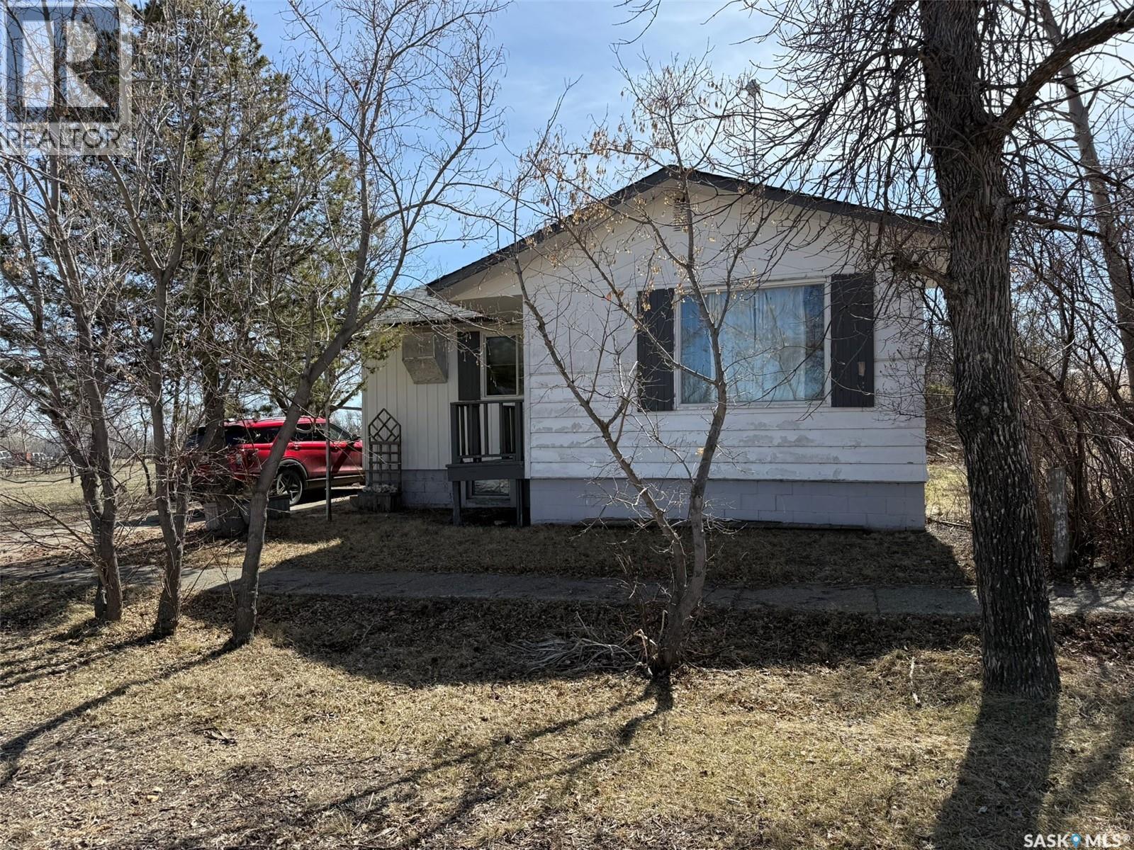 












116 1ST STREET N

,
Mendham,




Saskatchewan
S0N1P0

