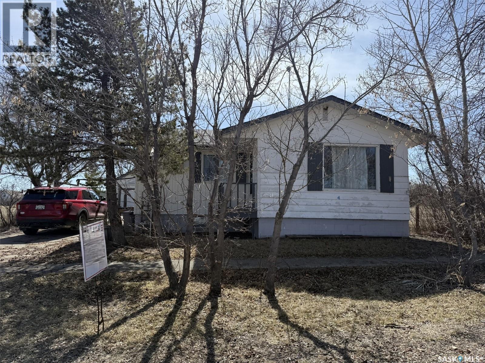 












116 1ST STREET N

,
Mendham,




Saskatchewan
S0N1P0

