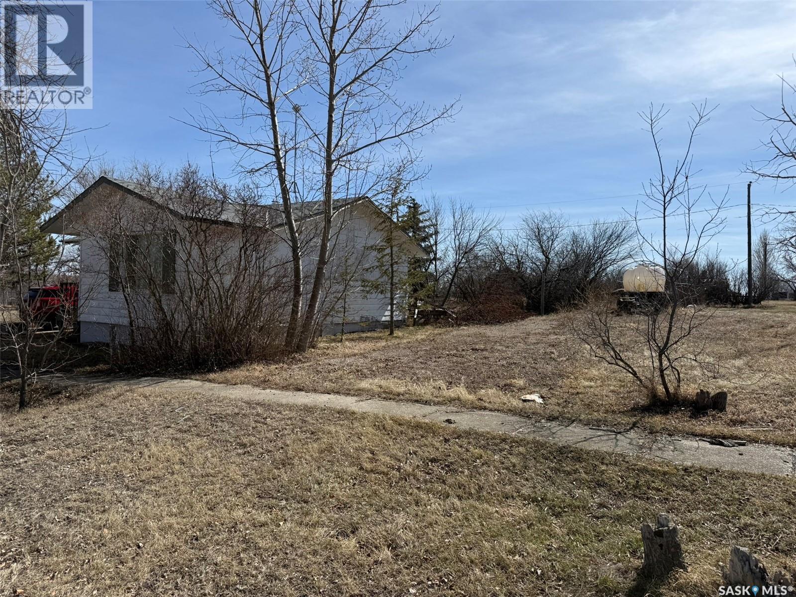 












116 1ST STREET N

,
Mendham,




Saskatchewan
S0N1P0


