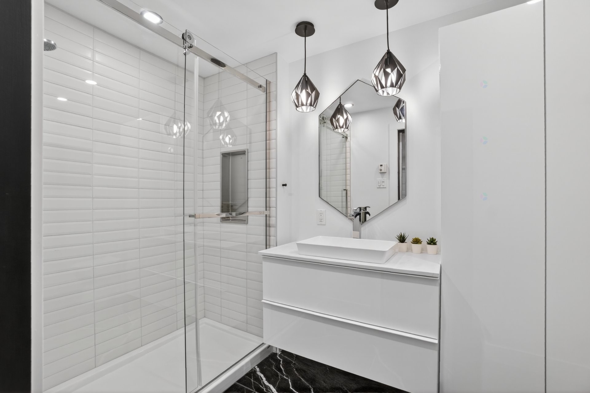 









1076


Rue Breux

,
Chambly,




QC
J3L0P8

