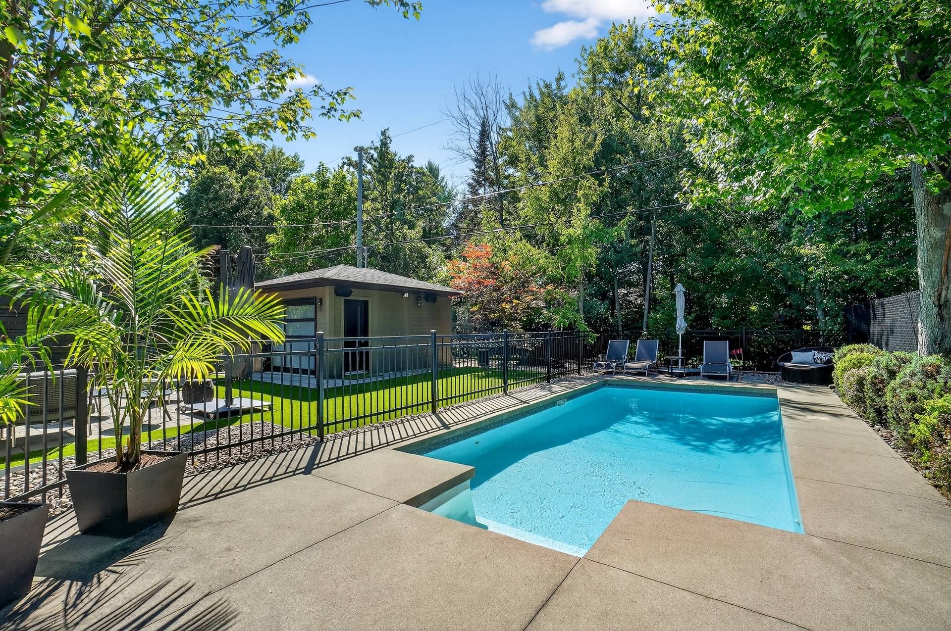 









1076


Rue Breux

,
Chambly,




QC
J3L0P8

