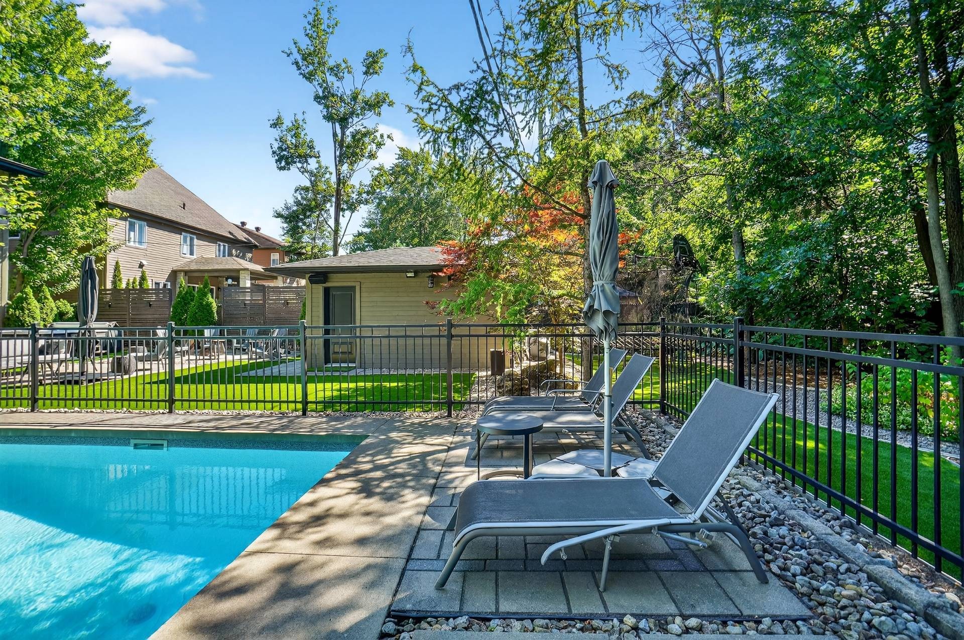 









1076


Rue Breux

,
Chambly,




QC
J3L0P8


