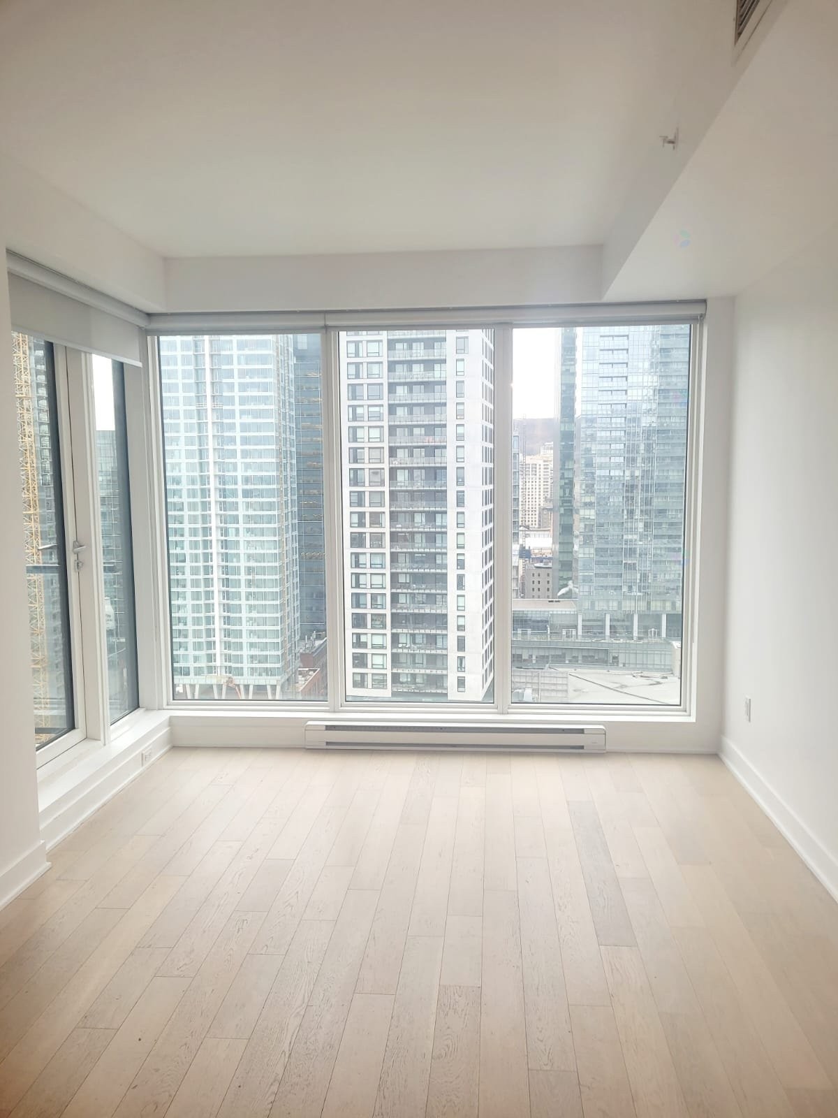 









1288


Rue St-Antoine O.

, 3008,
Montréal (Ville-Marie),




QC
H3C0X6

