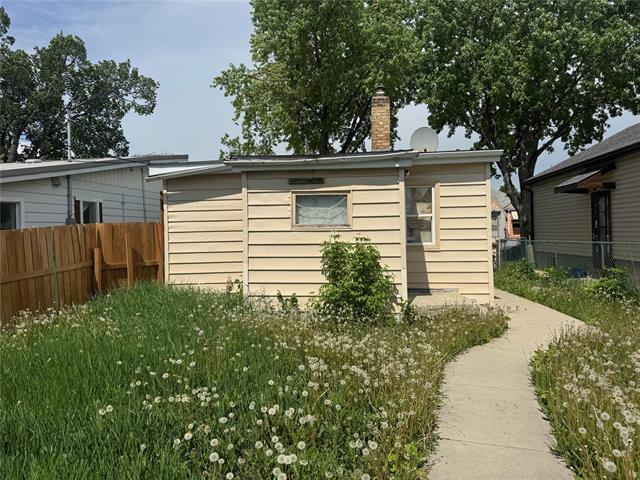 









466


Ottawa

AVE,
Winnipeg,







MB
R2K 1L2

