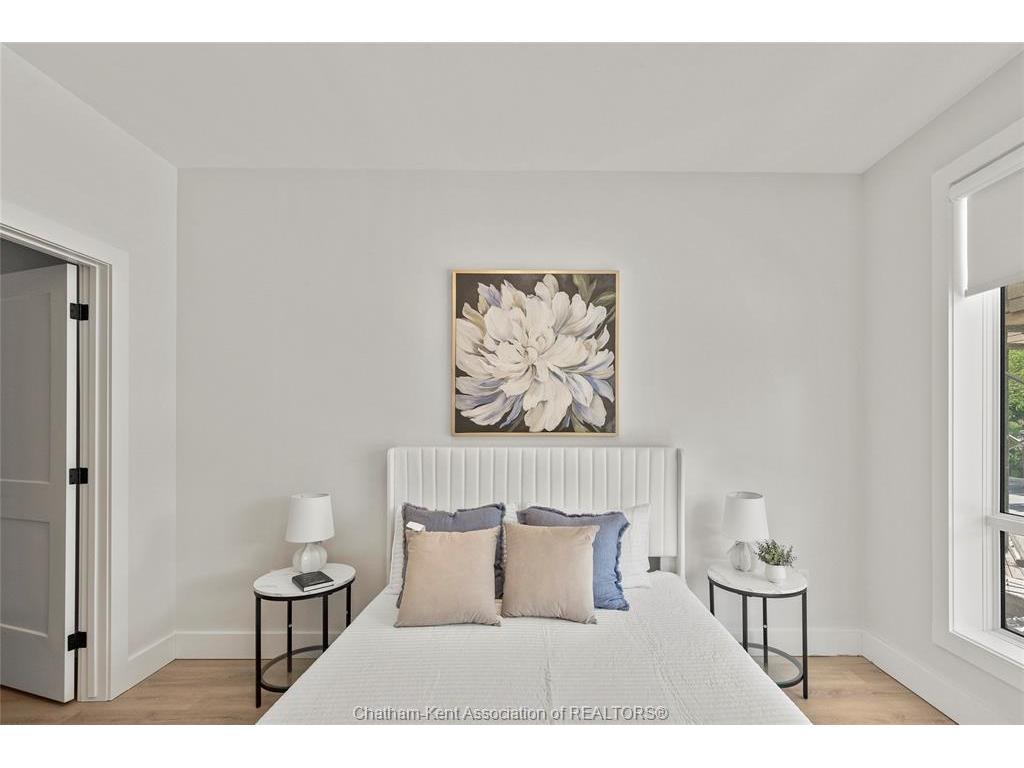 









364


Grand

Avenue East, 310,
Chatham,




ON
N7L 1W6

