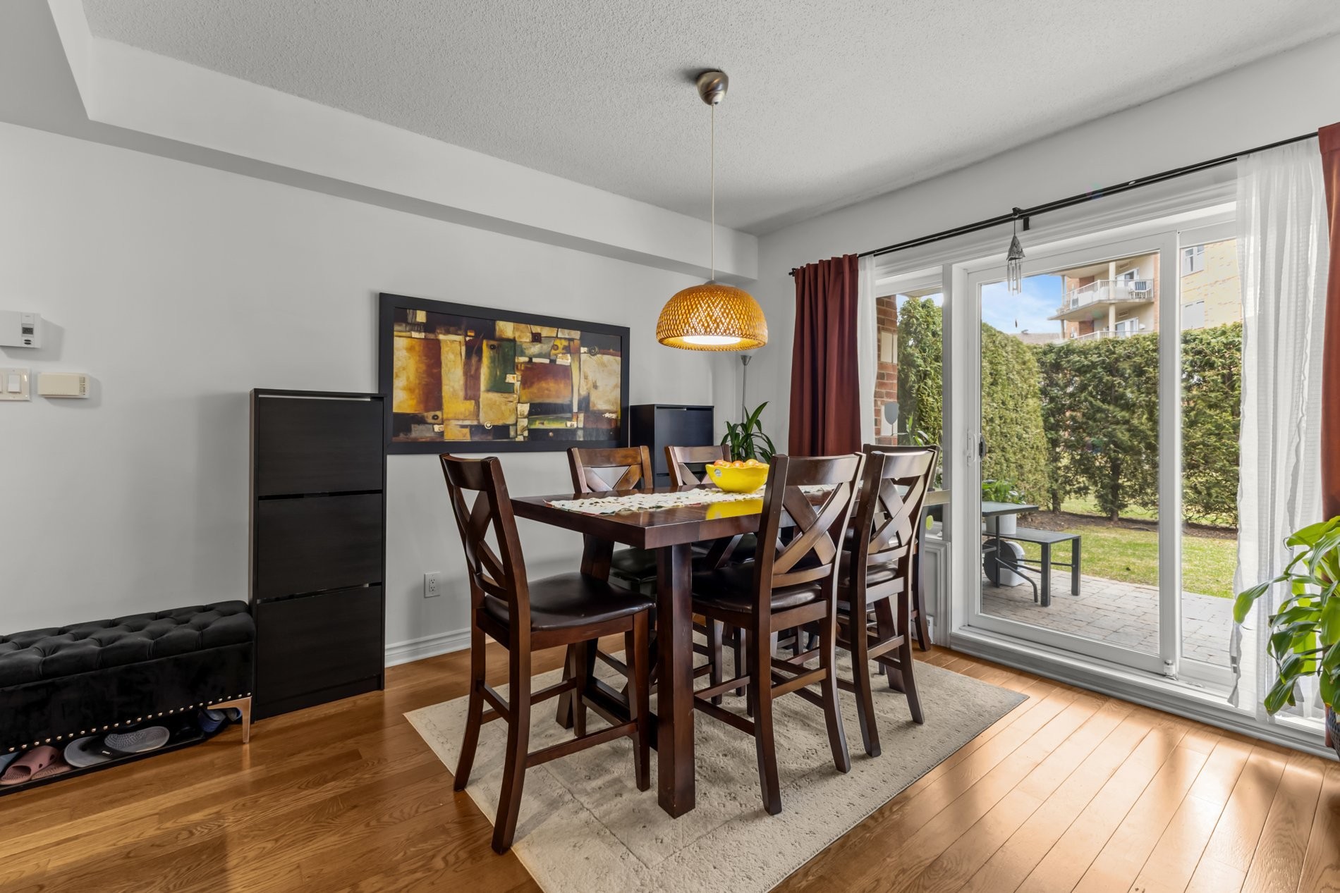 









6850


Boul. Henri-Bourassa O.

, 102,
Montréal (Saint-Laurent),




QC
H4R0E2

