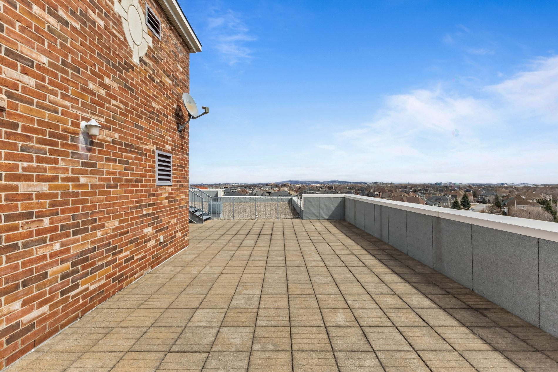 









6850


Boul. Henri-Bourassa O.

, 102,
Montréal (Saint-Laurent),




QC
H4R0E2

