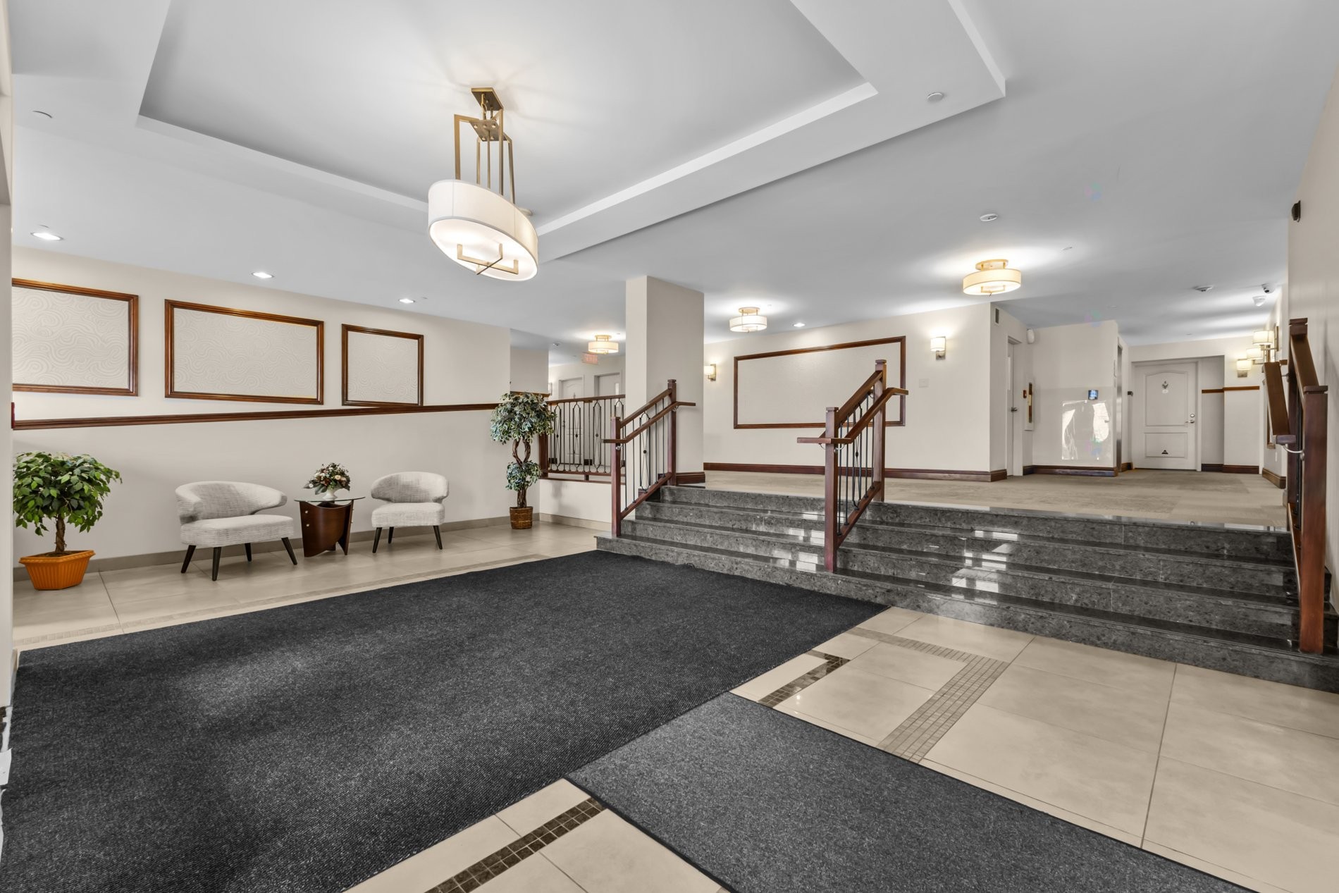 









6850


Boul. Henri-Bourassa O.

, 102,
Montréal (Saint-Laurent),




QC
H4R0E2

