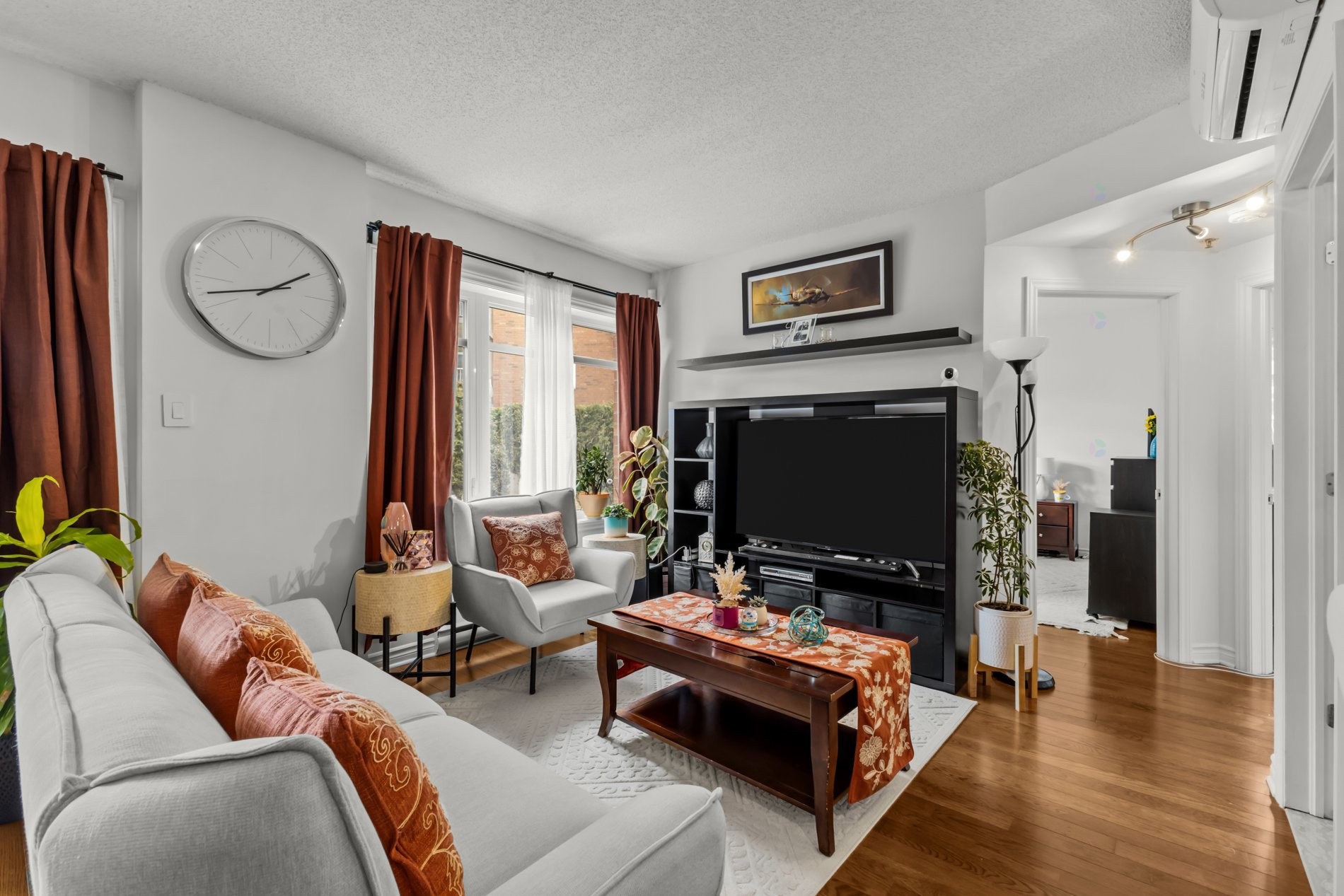 









6850


Boul. Henri-Bourassa O.

, 102,
Montréal (Saint-Laurent),




QC
H4R0E2

