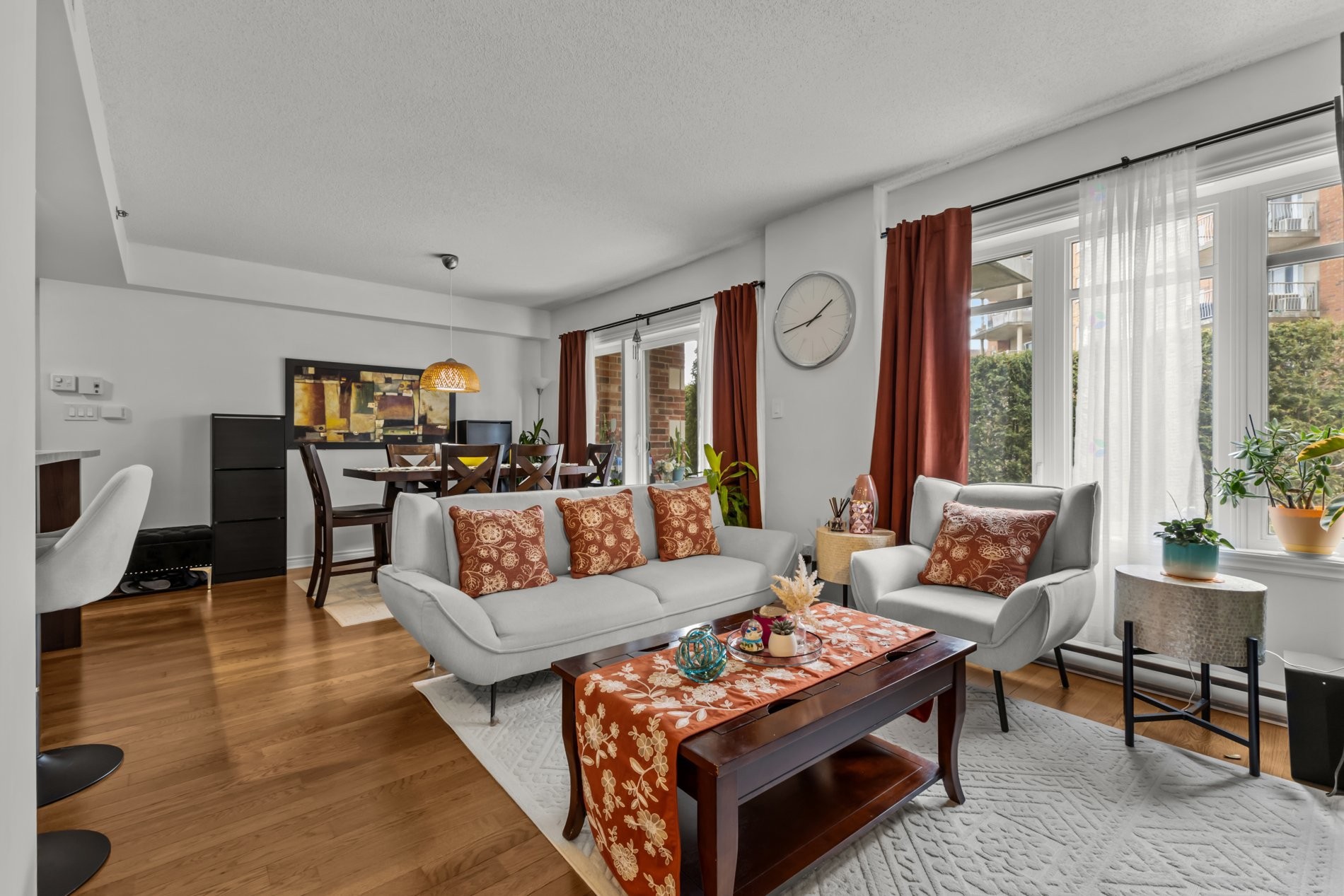 









6850


Boul. Henri-Bourassa O.

, 102,
Montréal (Saint-Laurent),




QC
H4R0E2

