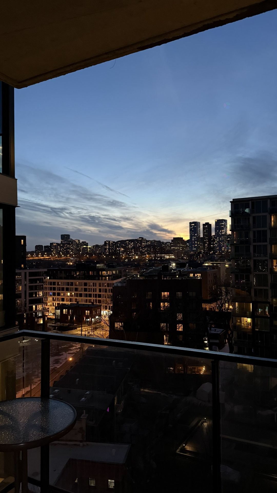 









175


Rue de la Montagne

, 1102,
Montréal (Le Sud-Ouest),




QC
H3C2A6

