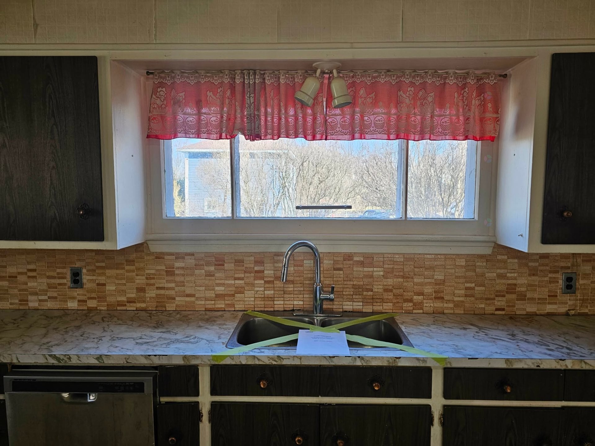 









283


Rue Notre-Dame

,
Roxton Falls,




QC
J0H1E0

