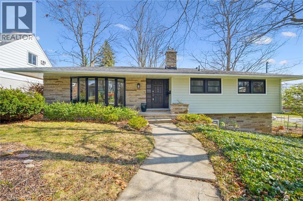 












144 RIPPLEWOOD Crescent

,
Kitchener,




Ontario
N2M4R8

