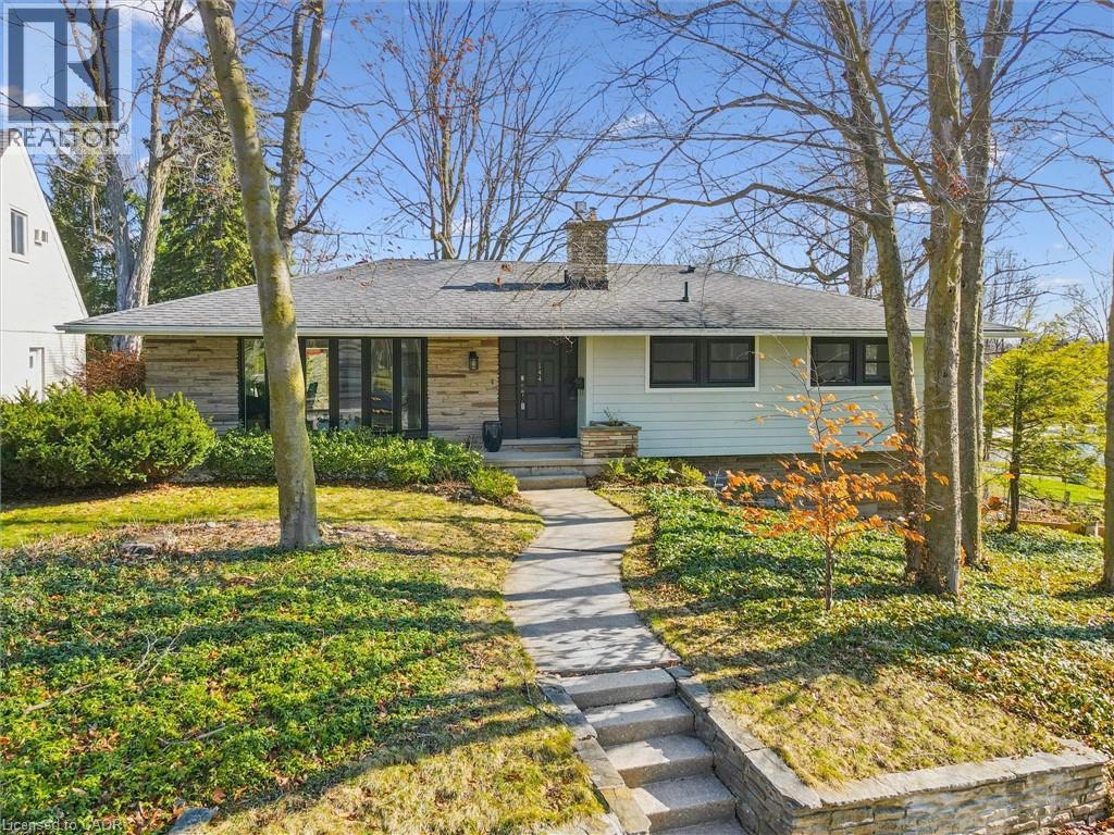 












144 RIPPLEWOOD Crescent

,
Kitchener,




Ontario
N2M4R8

