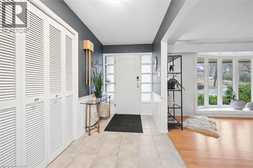 












144 RIPPLEWOOD Crescent

,
Kitchener,




Ontario
N2M4R8

