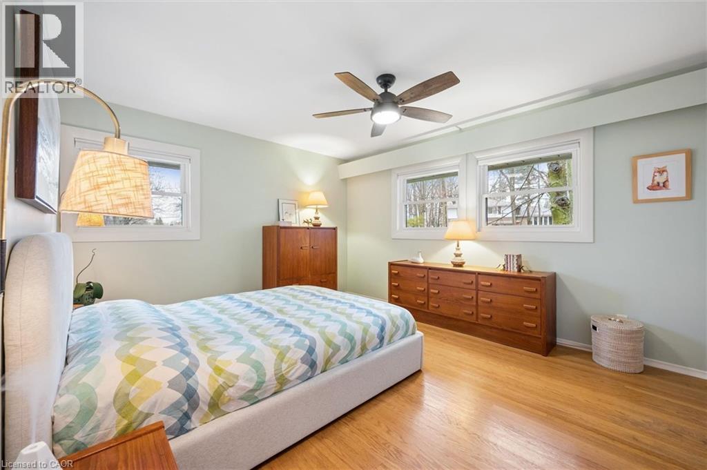 












144 RIPPLEWOOD Crescent

,
Kitchener,




Ontario
N2M4R8

