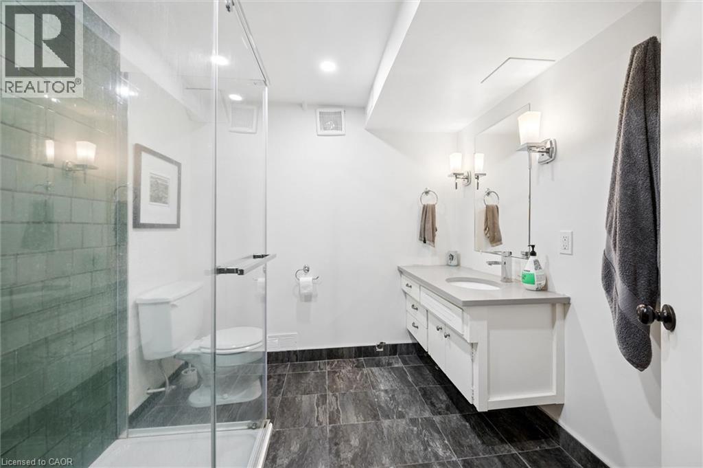 












144 RIPPLEWOOD Crescent

,
Kitchener,




Ontario
N2M4R8

