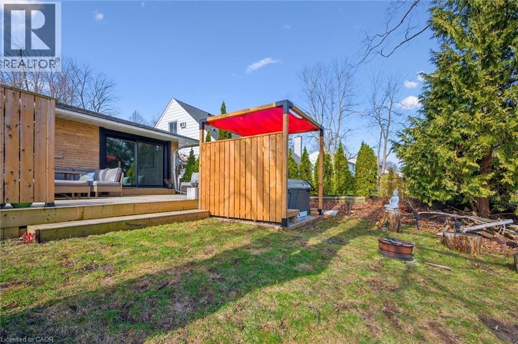 












144 RIPPLEWOOD Crescent

,
Kitchener,




Ontario
N2M4R8

