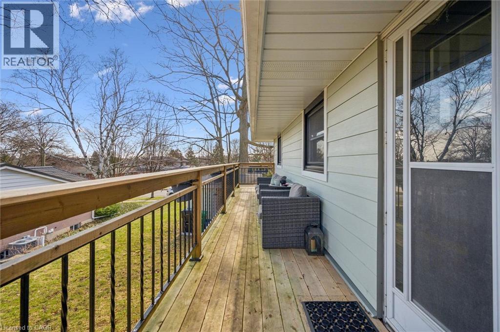 












144 RIPPLEWOOD Crescent

,
Kitchener,




Ontario
N2M4R8

