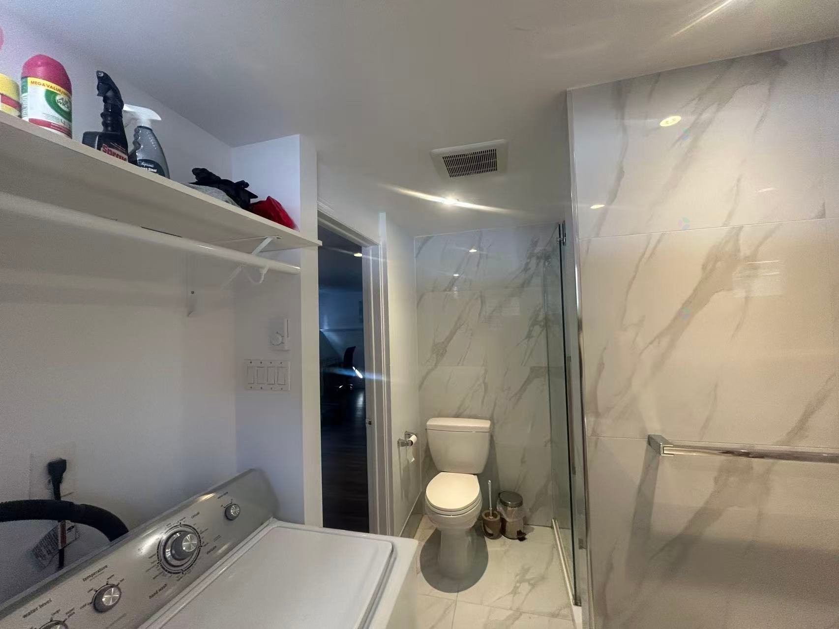 









180


Place Terry-Fox

,
Kirkland,




QC
H9H4Z6

