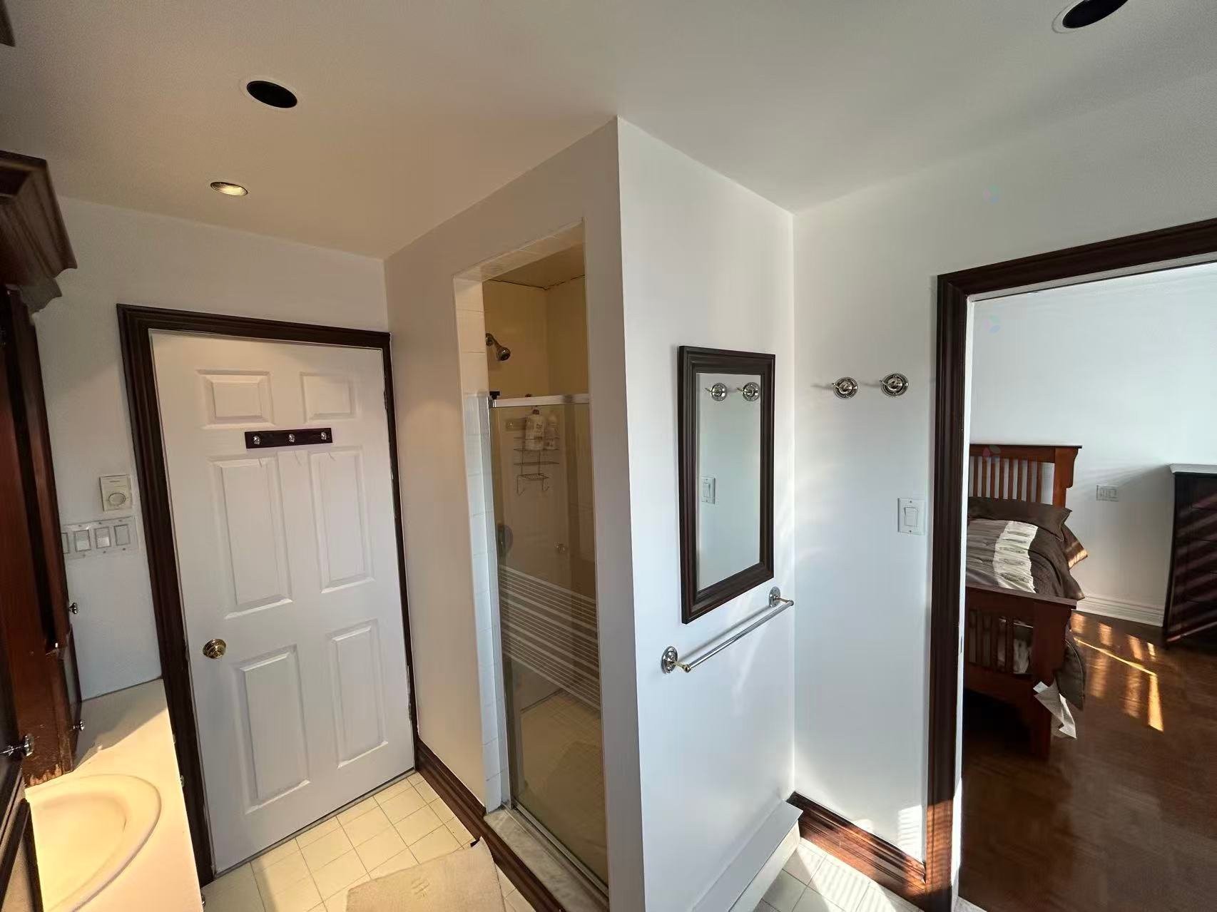 









180


Place Terry-Fox

,
Kirkland,




QC
H9H4Z6

