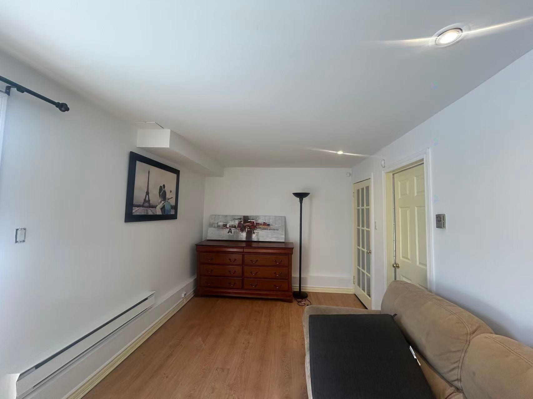 









180


Place Terry-Fox

,
Kirkland,




QC
H9H4Z6

