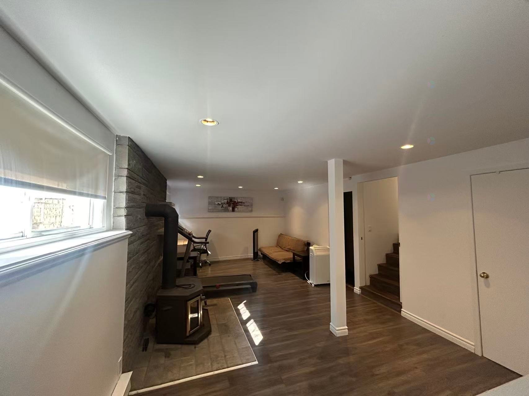 









180


Place Terry-Fox

,
Kirkland,




QC
H9H4Z6

