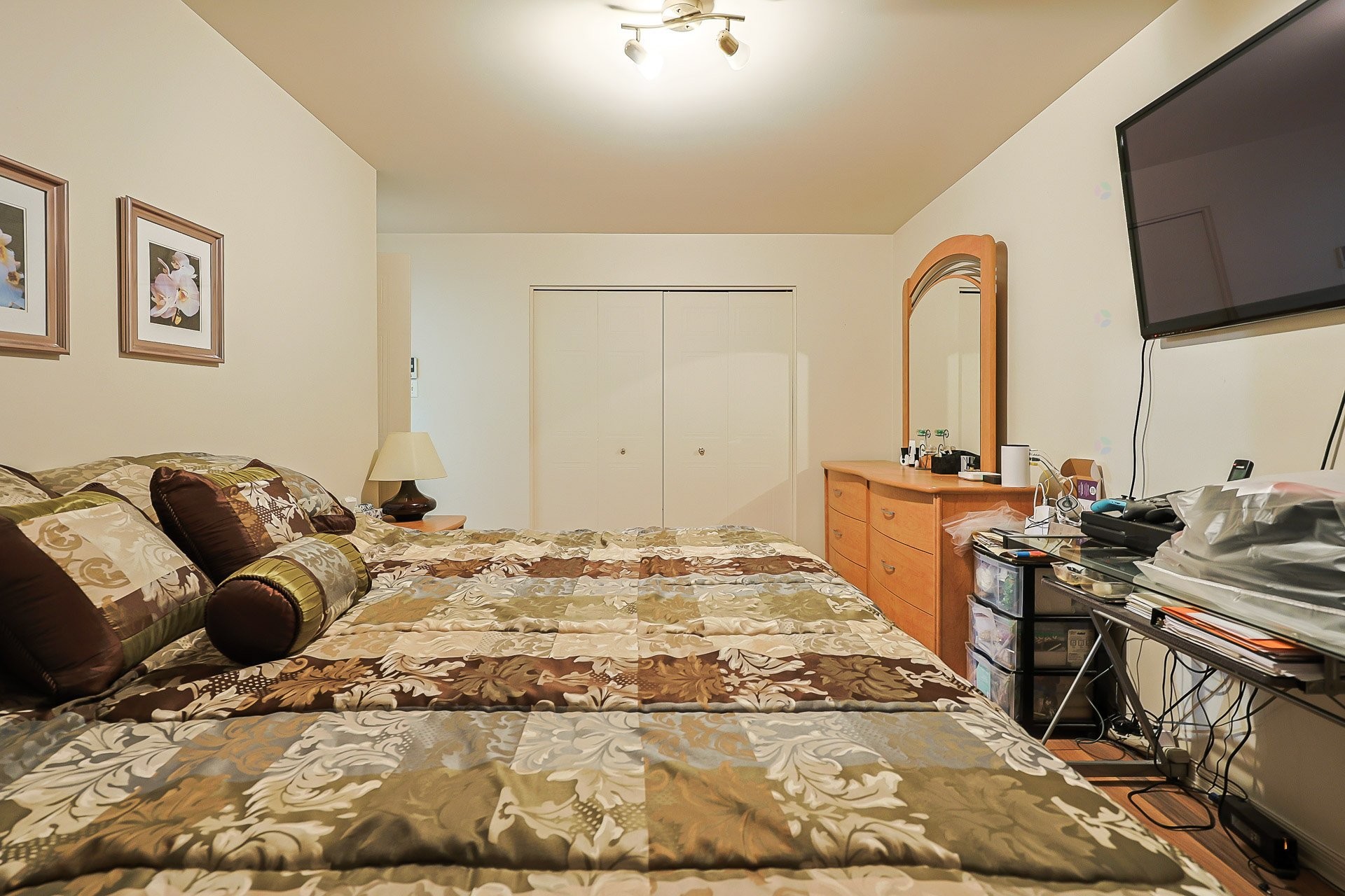 









558


Rue Gillies

,
Gatineau (Buckingham),




QC
J8L2A2

