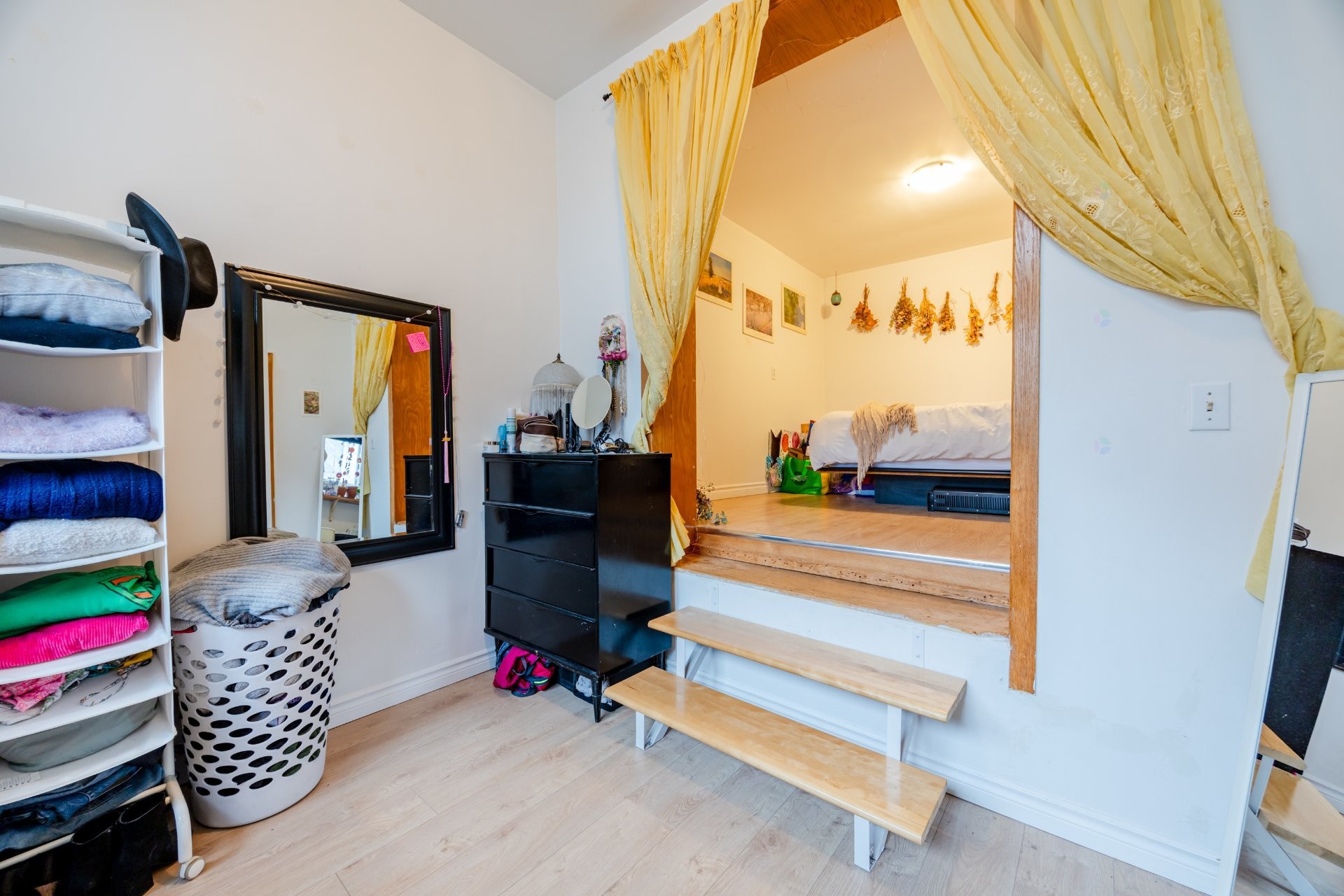 









5535


14e Avenue

,
Montréal (Rosemont/La Petite-Patrie),




QC
H1X2W1

