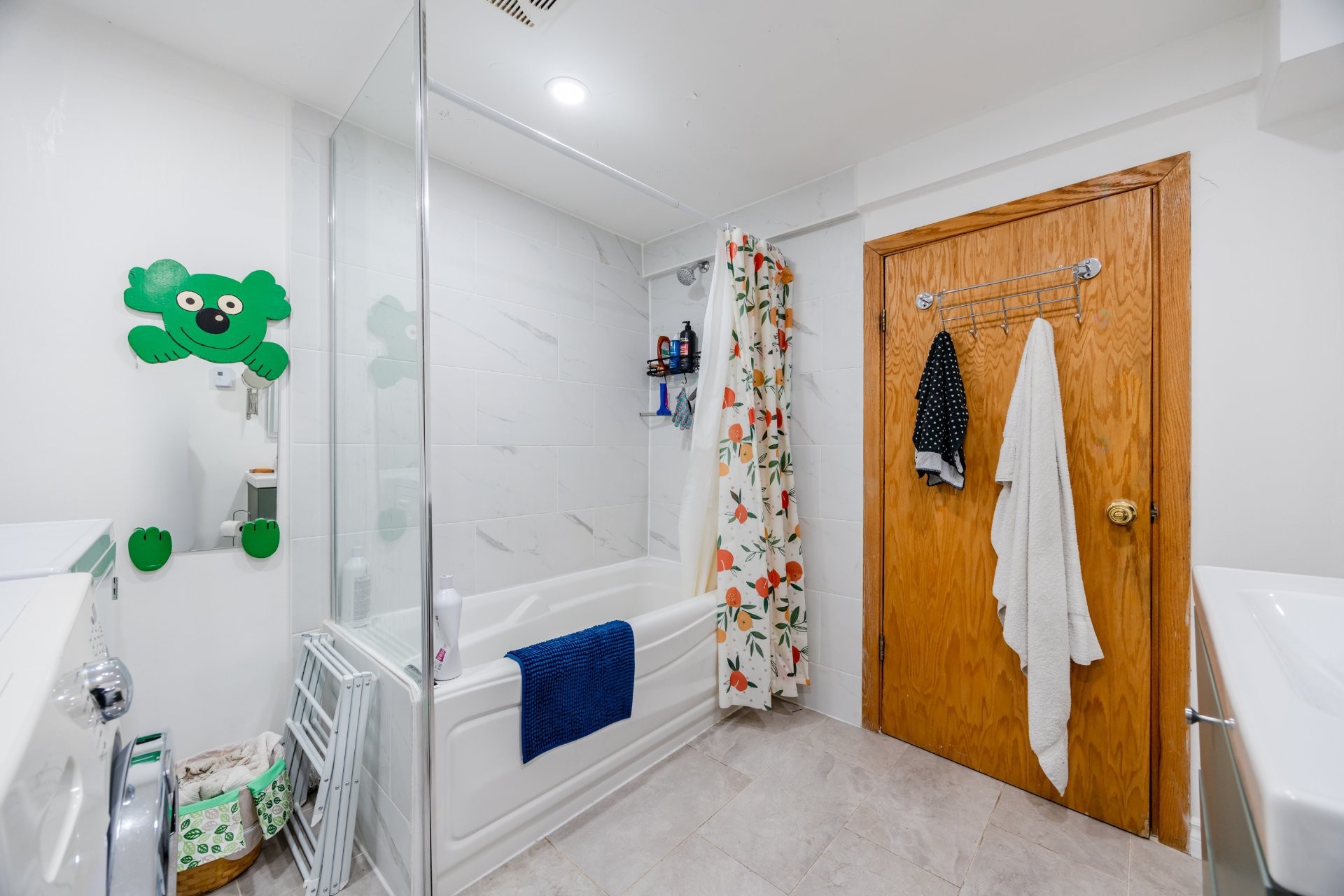 









5535


14e Avenue

,
Montréal (Rosemont/La Petite-Patrie),




QC
H1X2W1

