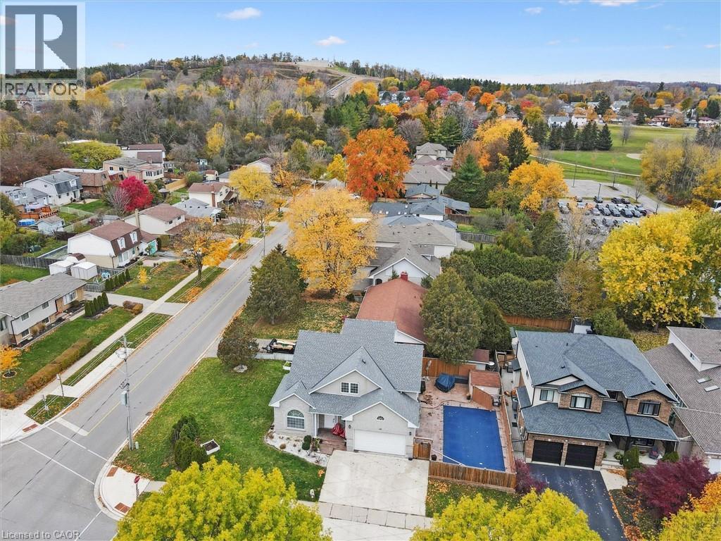 












122 GRAND RIVER Boulevard

,
Kitchener,




Ontario
N2A4E3

