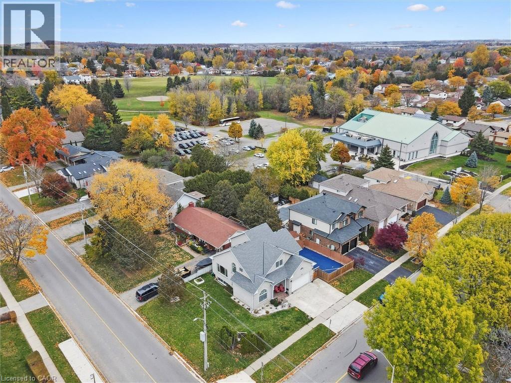 












122 GRAND RIVER Boulevard

,
Kitchener,




Ontario
N2A4E3

