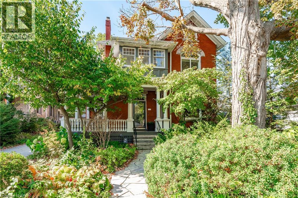 












138 DUBLIN Street N

,
Guelph,




Ontario
N1H4N7

