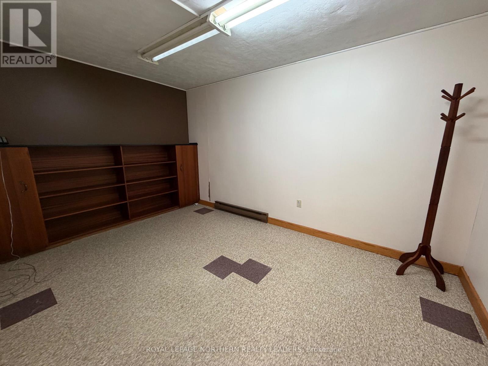 












138 THIRD STREET

,
Cochrane,




Ontario
P0L1C0

