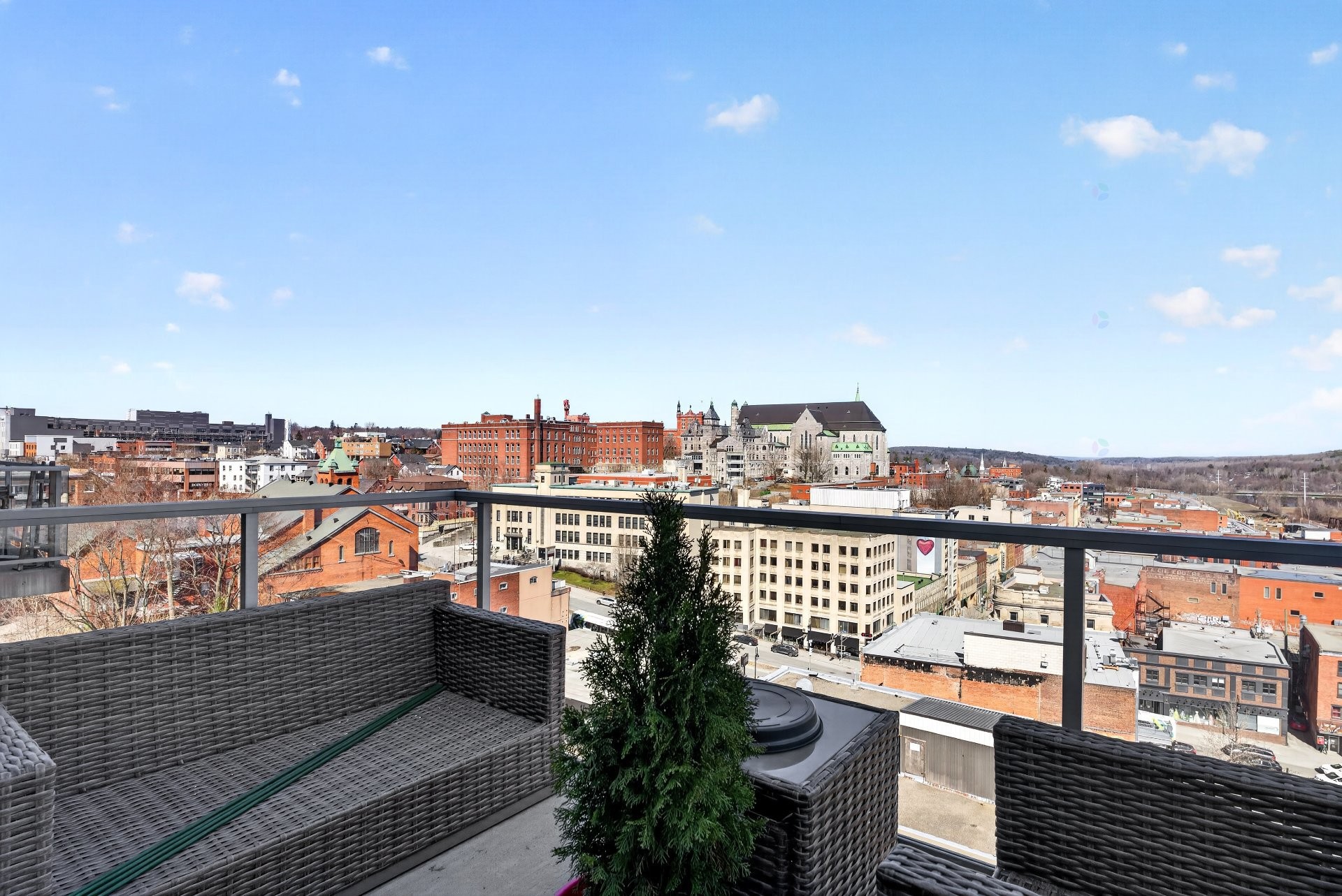 









60

 - 70


Rue Wellington S.

, 1007,
Sherbrooke (Les Nations),




QC
J1H5C7

