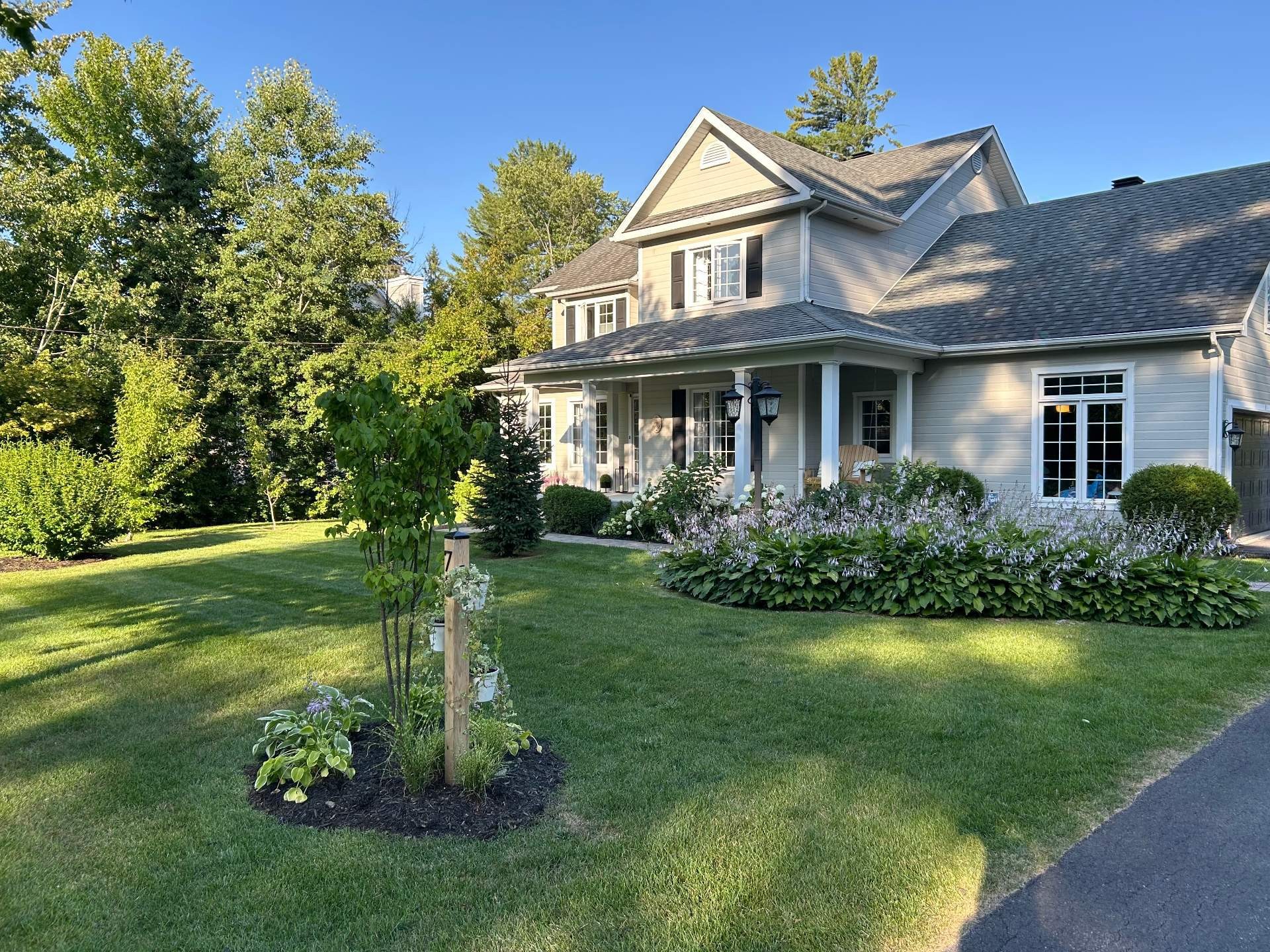 









73


Rue Lower Whitlock

,
Hudson,




QC
J0P1H0

