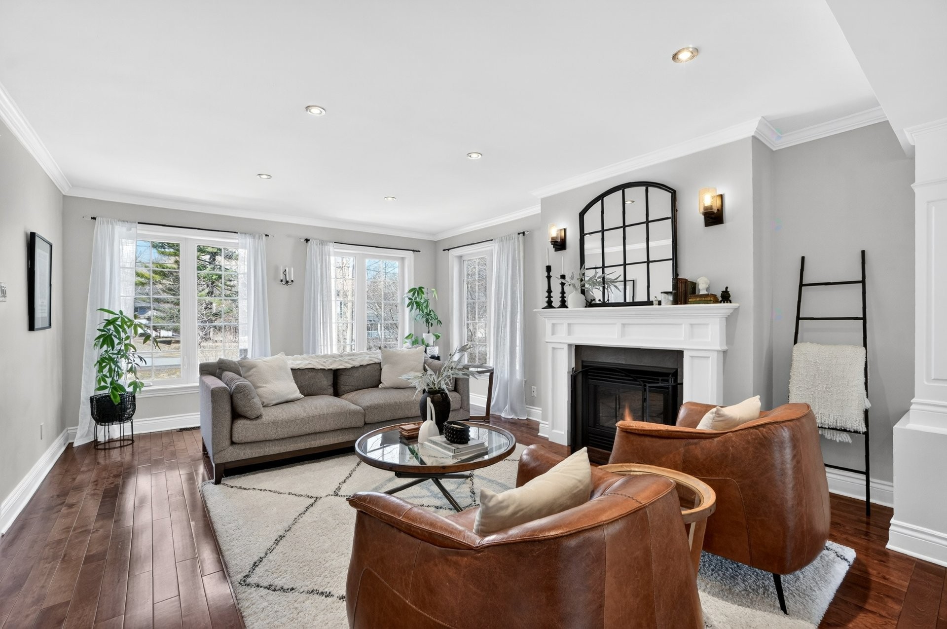 









73


Rue Lower Whitlock

,
Hudson,




QC
J0P1H0

