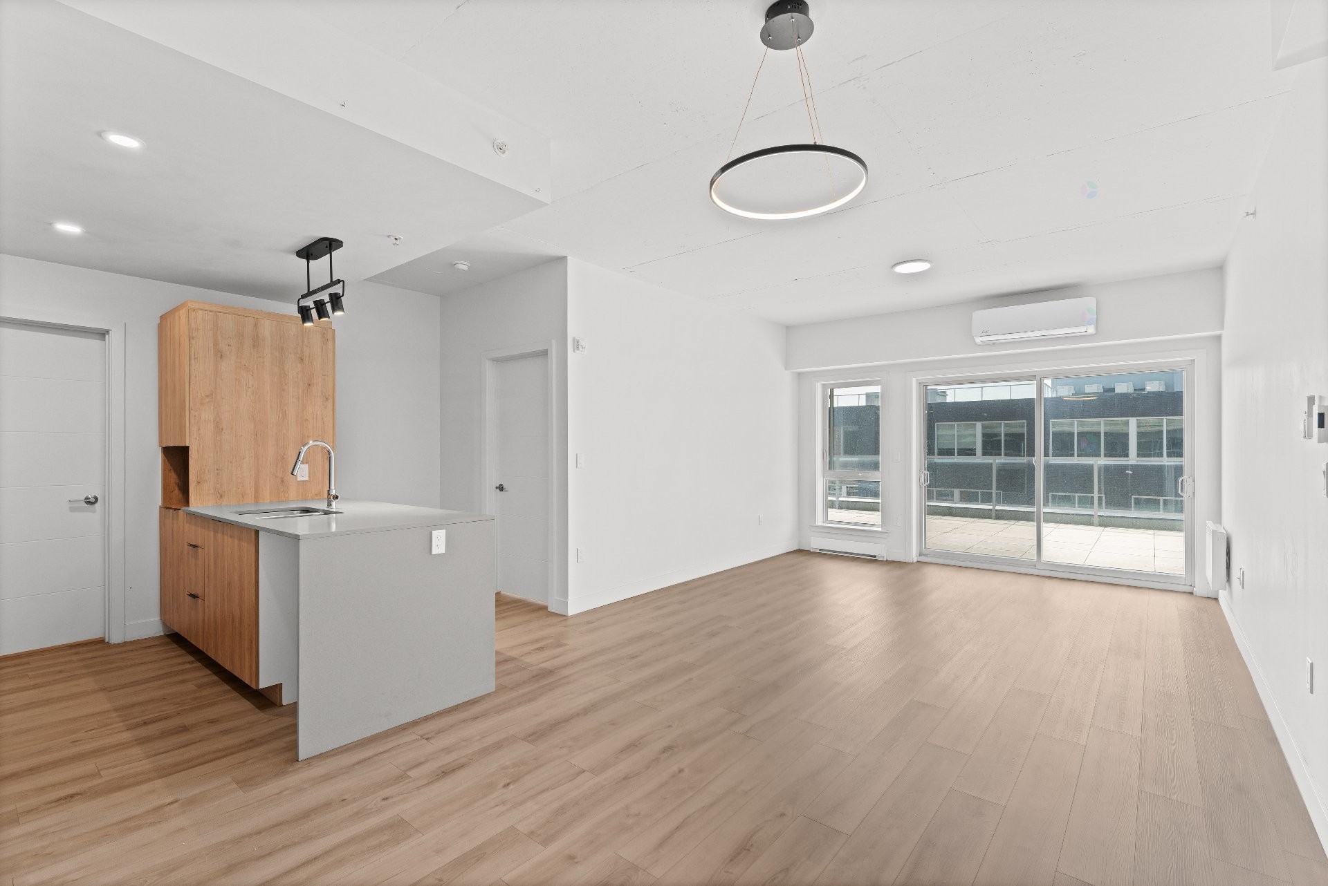 









60

 - 70


Rue Wellington S.

, 608,
Sherbrooke (Les Nations),




QC
J1H5C7

