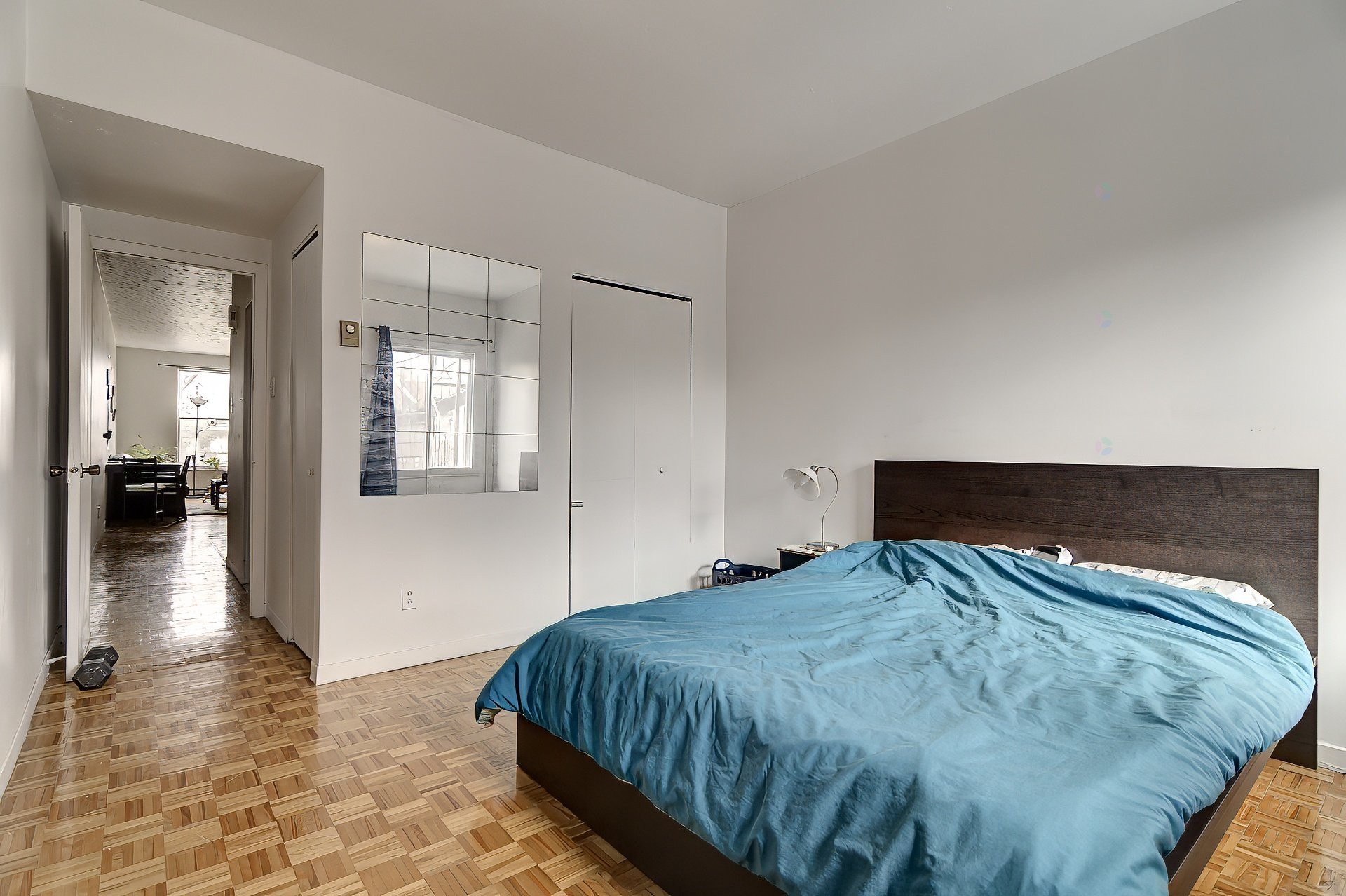 









2050

 - 2056


Av. Letourneux

,
Montréal (Mercier/Hochelaga-Maisonneuve),




QC
H1V2N4

