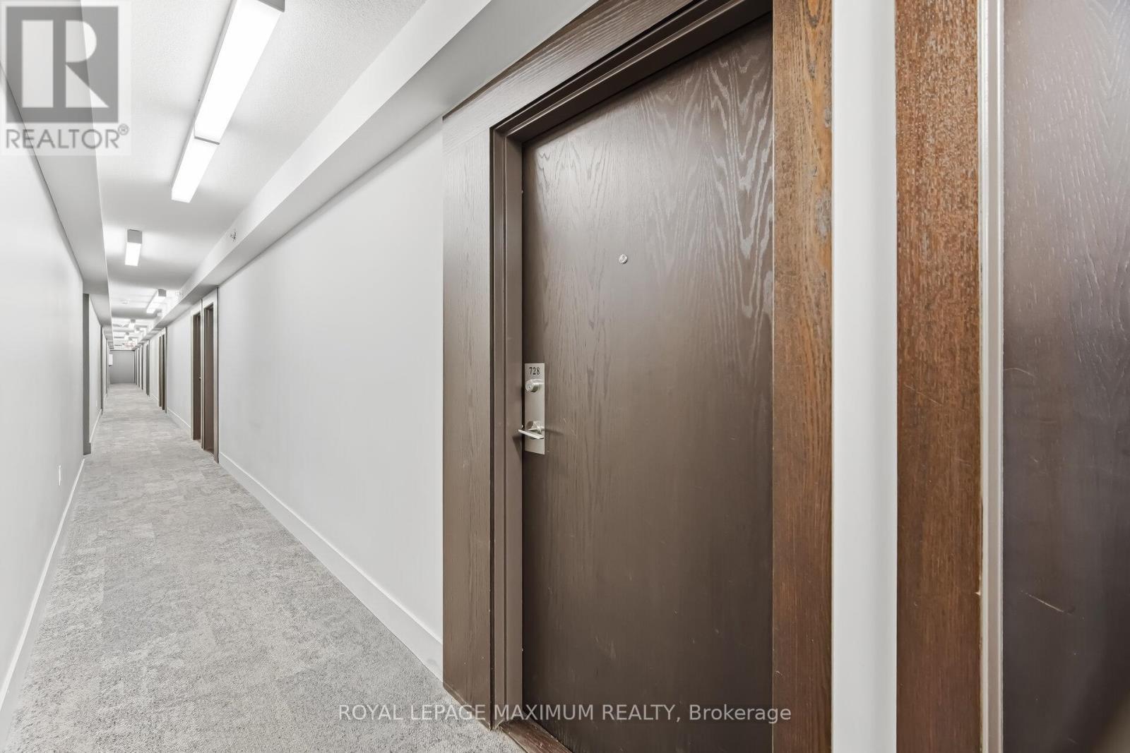 












728 W - 36 LISGAR STREET

,
Toronto,




Ontario
M6J0C7

