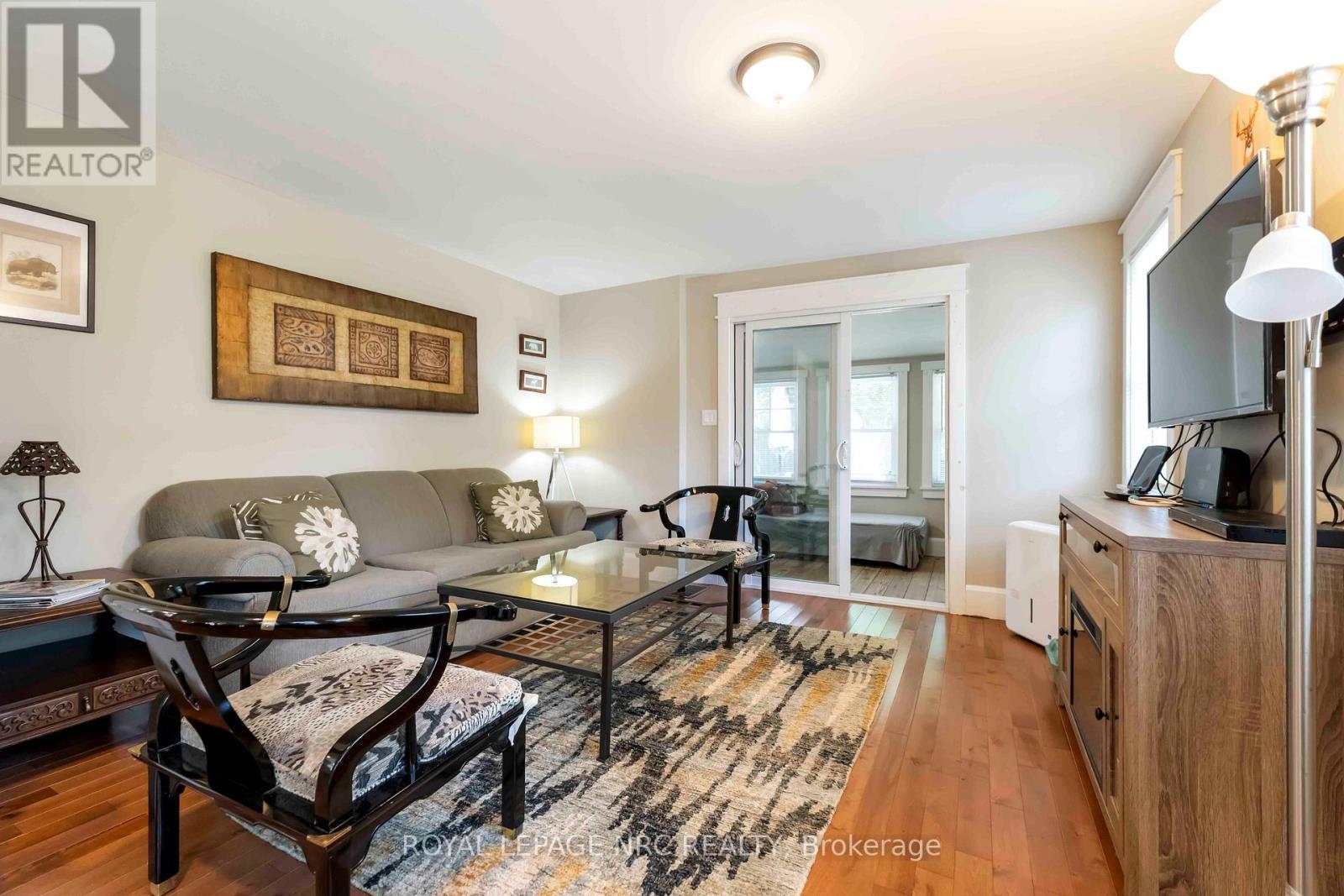 












3242 RISELAY AVENUE

,
Fort Erie (Ridgeway),




Ontario
L0S1N0

