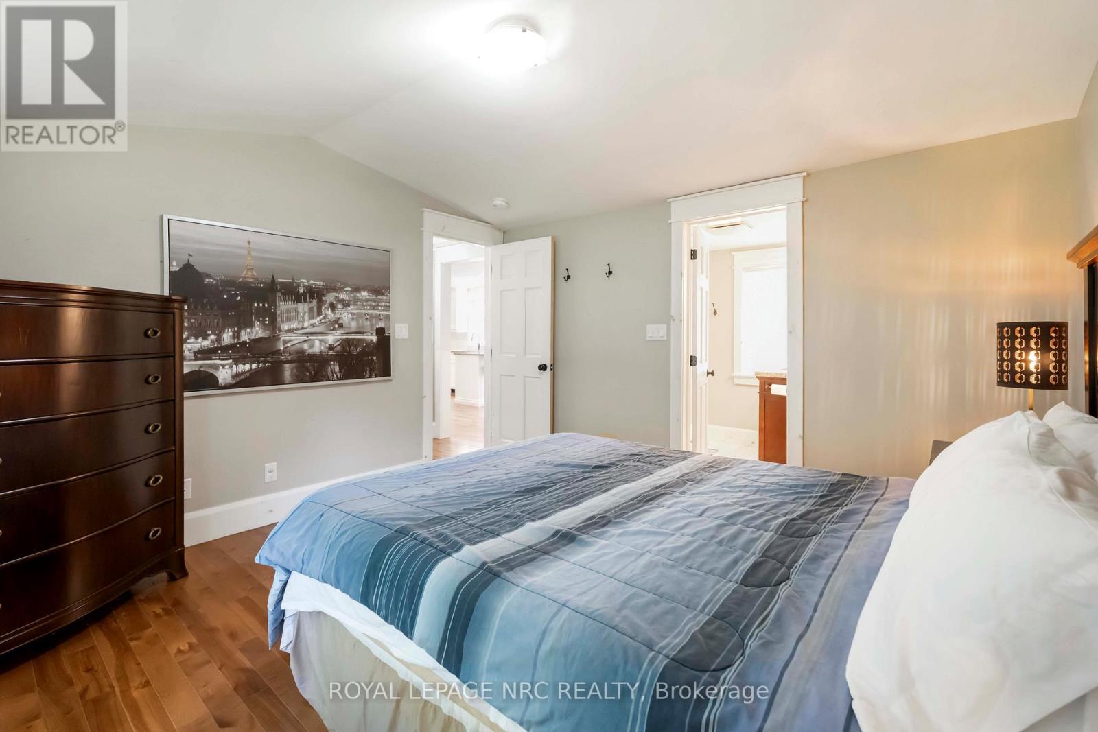 












3242 RISELAY AVENUE

,
Fort Erie (Ridgeway),




Ontario
L0S1N0

