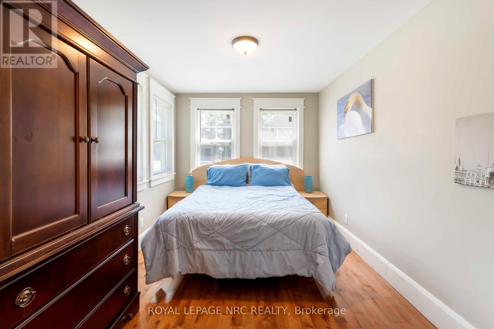 












3242 RISELAY AVENUE

,
Fort Erie (Ridgeway),




Ontario
L0S1N0

